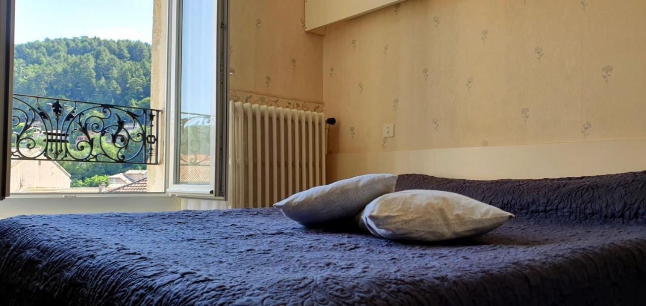 Hotel Saint Jean Vals-les-Bains Εξωτερικό φωτογραφία