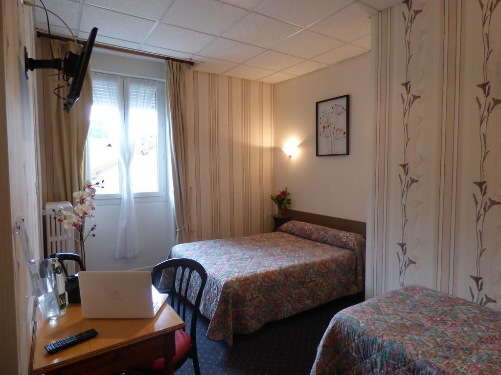 Hotel Saint Jean Vals-les-Bains Εξωτερικό φωτογραφία