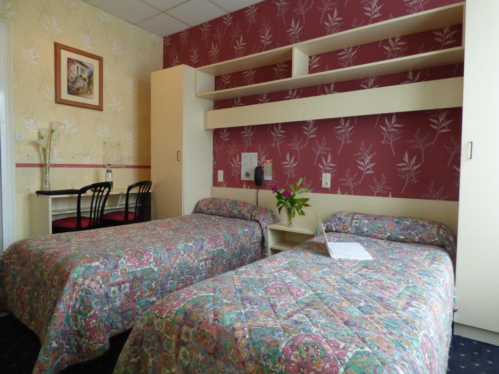 Hotel Saint Jean Vals-les-Bains Εξωτερικό φωτογραφία
