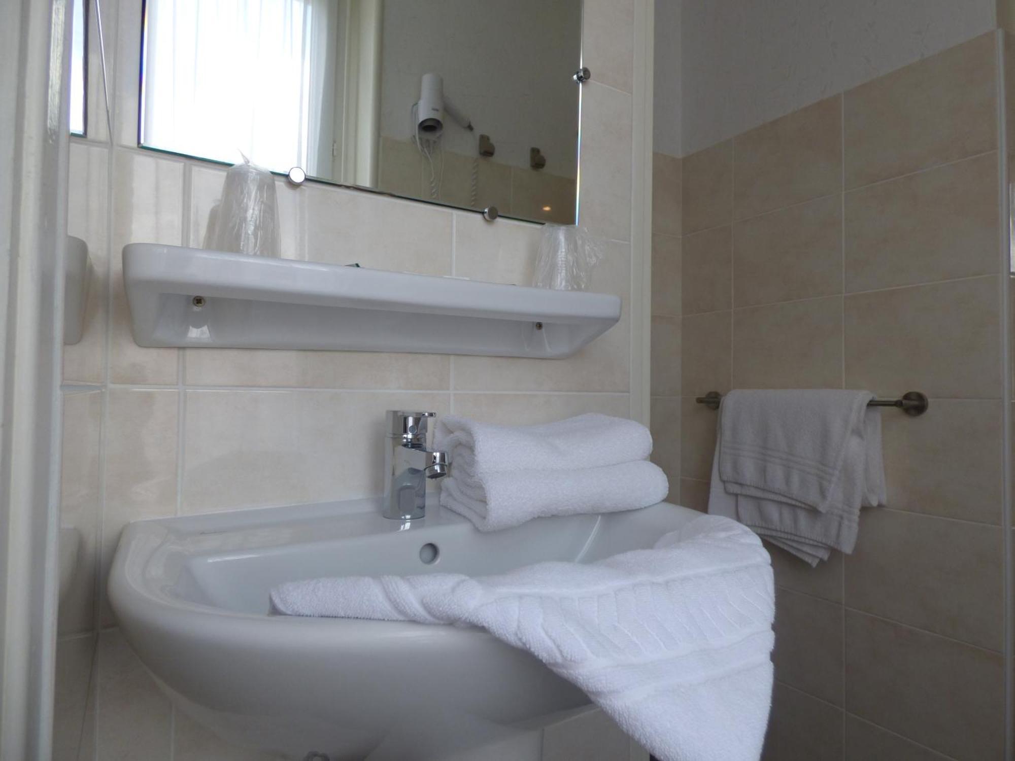 Hotel Saint Jean Vals-les-Bains Δωμάτιο φωτογραφία