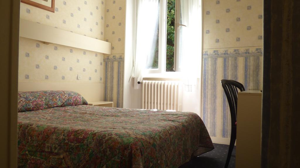 Hotel Saint Jean Vals-les-Bains Εξωτερικό φωτογραφία