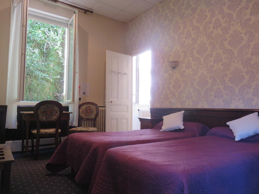 Hotel Saint Jean Vals-les-Bains Εξωτερικό φωτογραφία