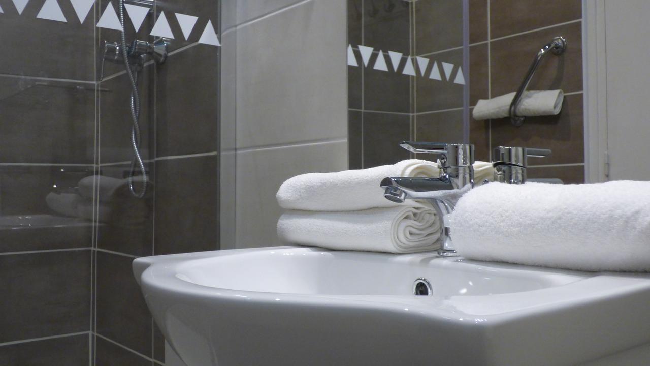 Hotel Saint Jean Vals-les-Bains Εξωτερικό φωτογραφία